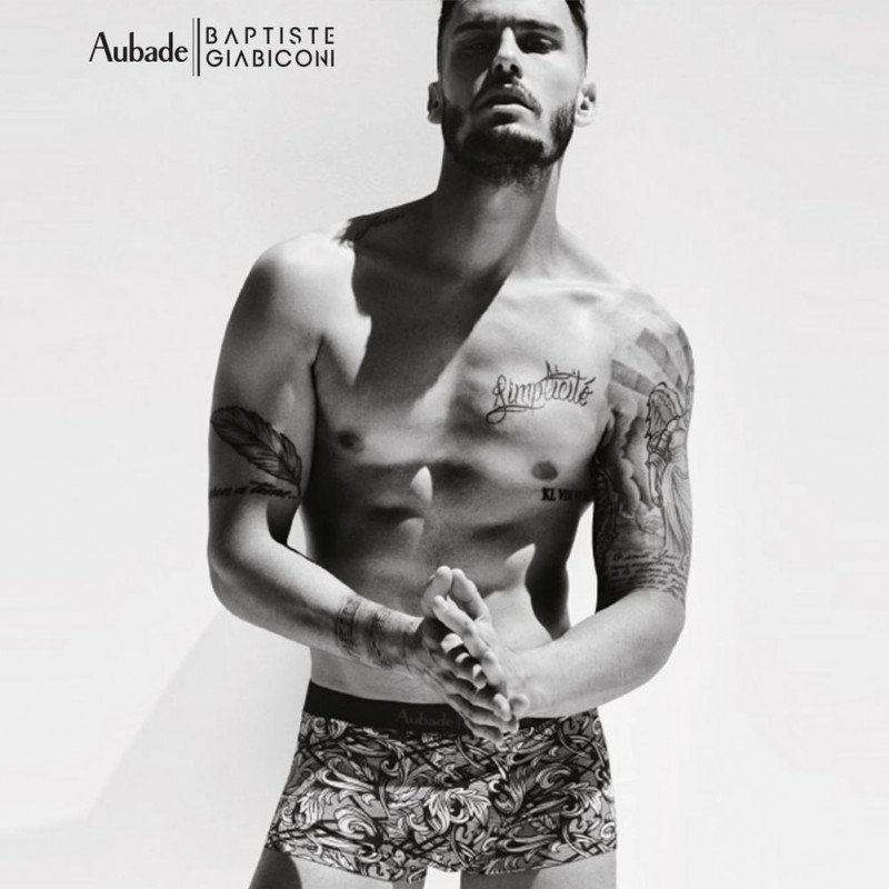 Shorty Homme WHITEORNAMENT Blanc et Noir